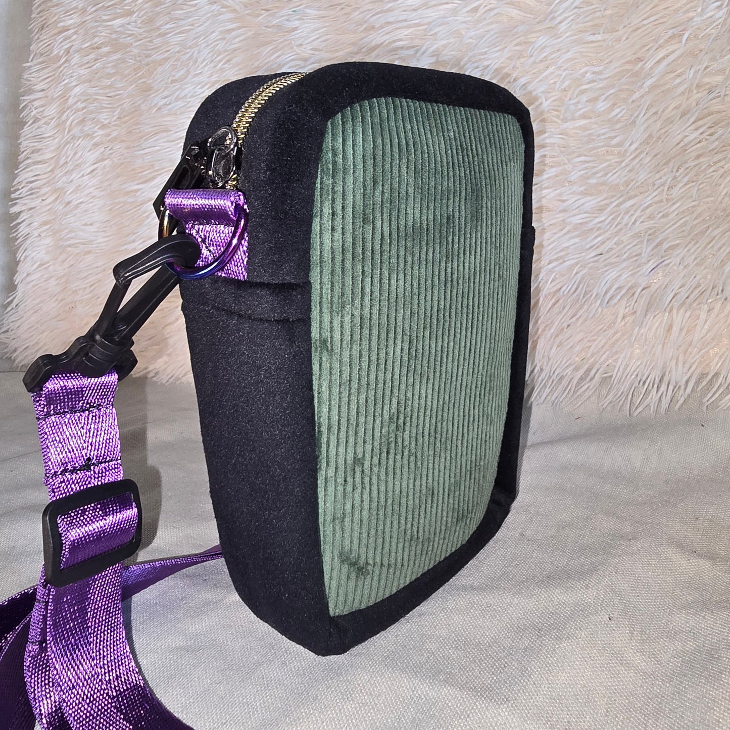 Violet Mini